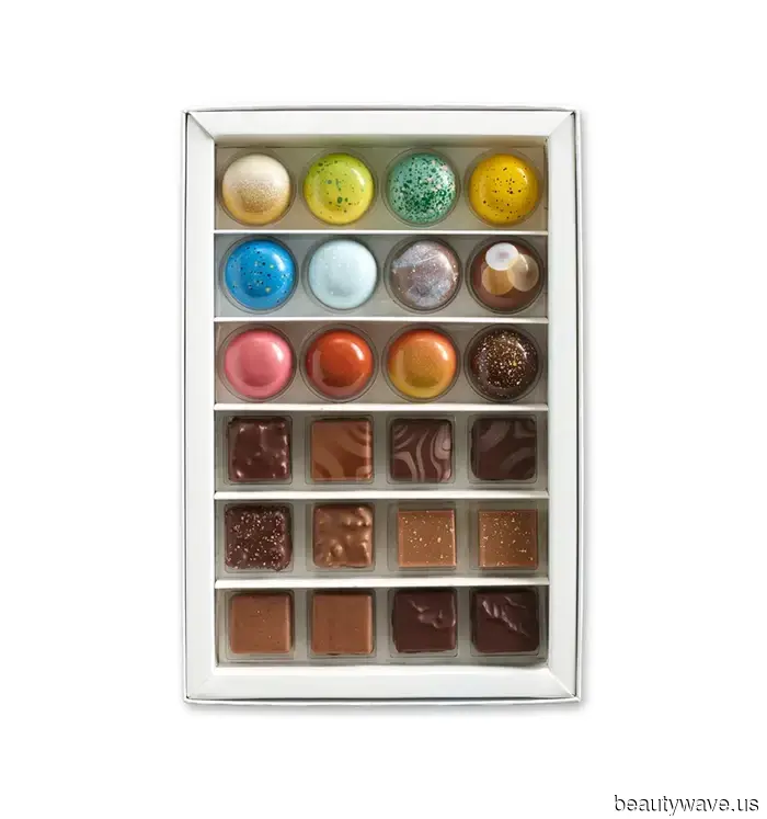 Store owner and writer Laurel Pantin shared with me her stylish holiday gift selections.