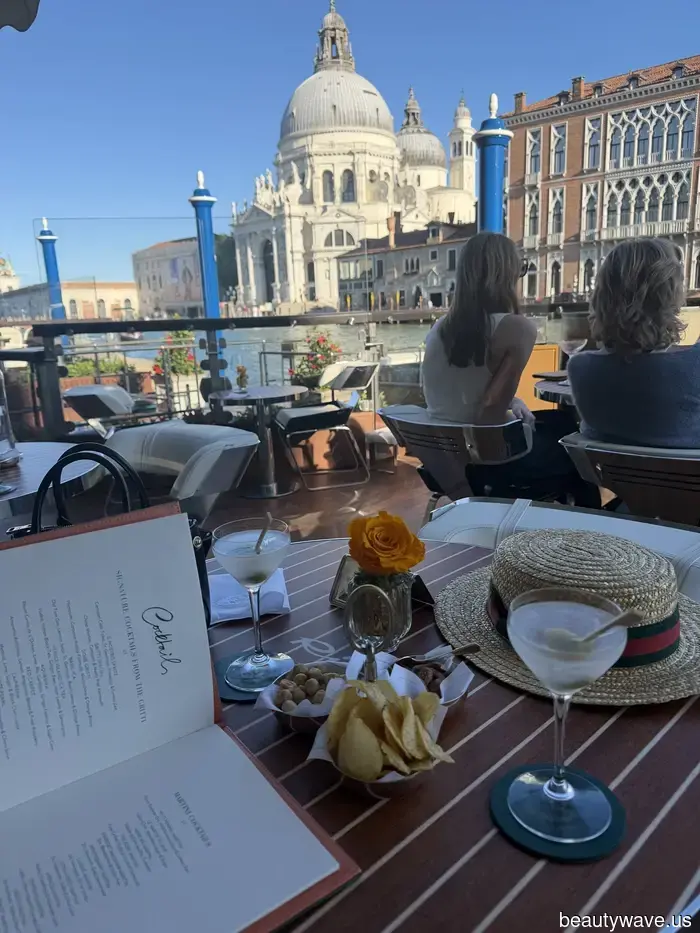 The Gritti Palace! 15th-Century Palaces! Bars by the Canal! Discover How to Experience Venice as a Local.