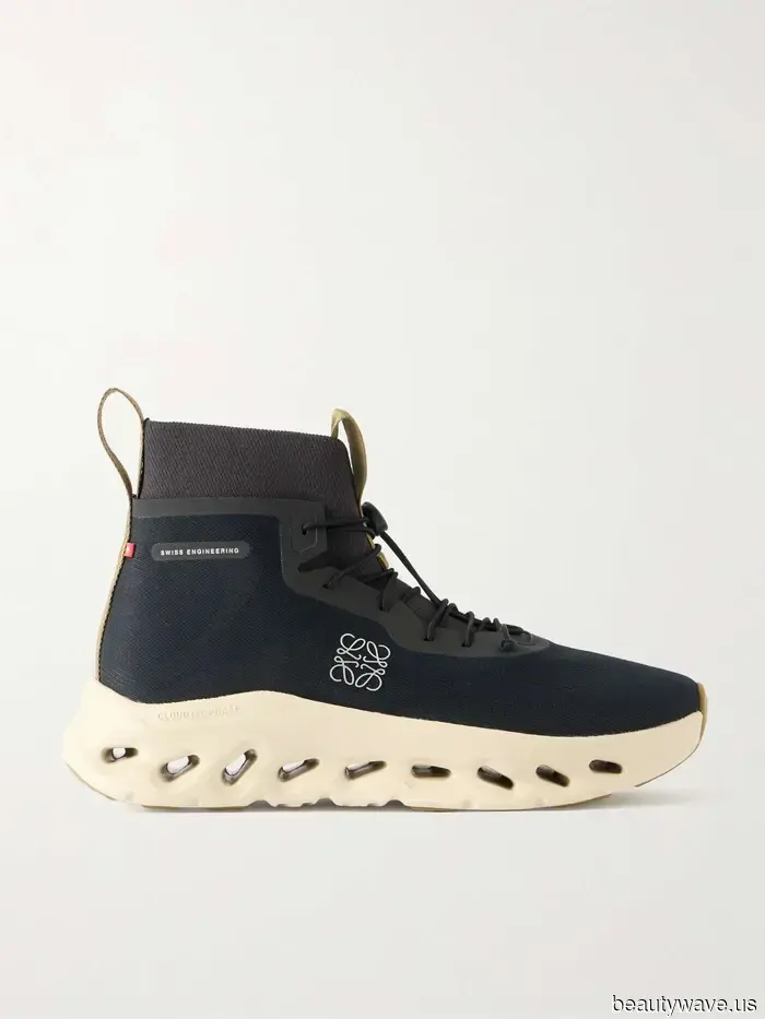 Apologies, Flip Flops—6 Previously "Outdated" Summer Footwear Trends That the Fashion Set Has Resurrected for…