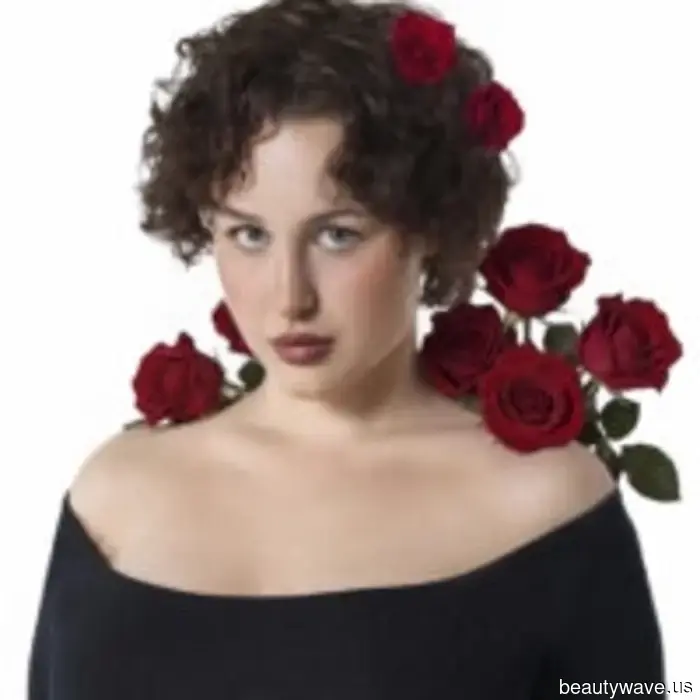 «La tua bellezza» — un progetto sull'accettazione della bellezza e dell'unicità di ogni ragazza