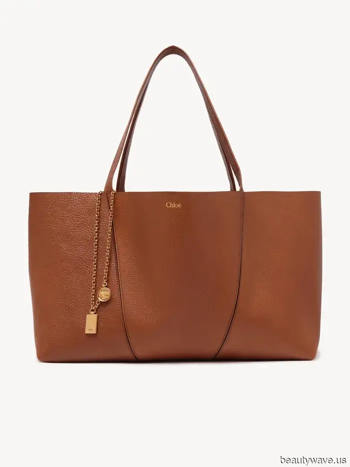 Kendall Jenner just donned the upcoming It-Girl bag that fashion-forward individuals will be purchasing in 2026.